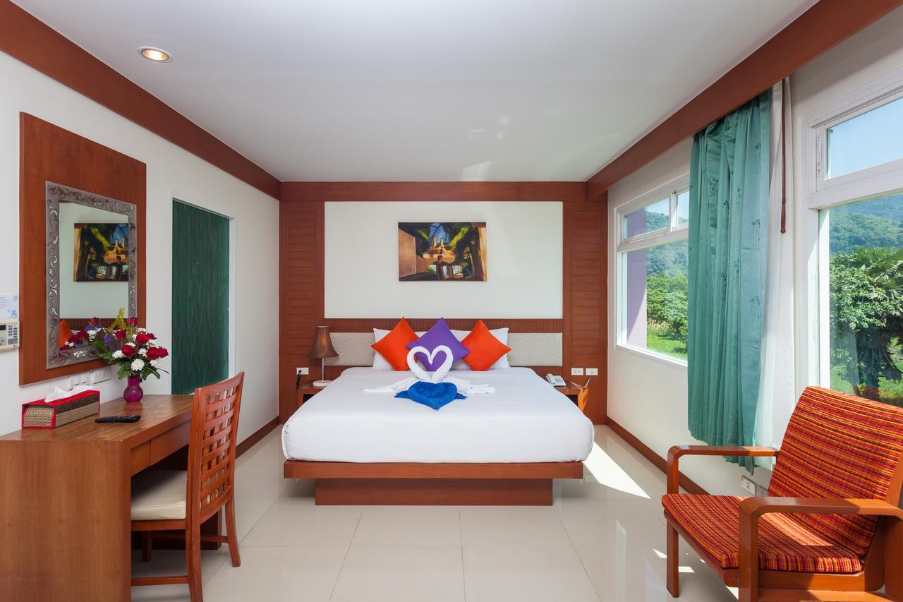 Baumancasa Beach Resort Karon Exterior photo